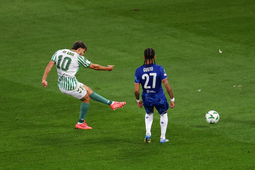 沙拉维：现在谈意甲冠军为时过早，还没有哪支球队能统治联赛