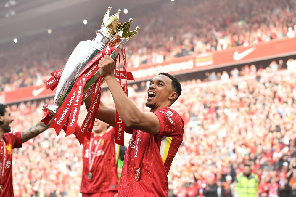 马特乌·阿莱曼尼：“我不知道阿尔瓦雷斯是否在巴萨的视线之内”